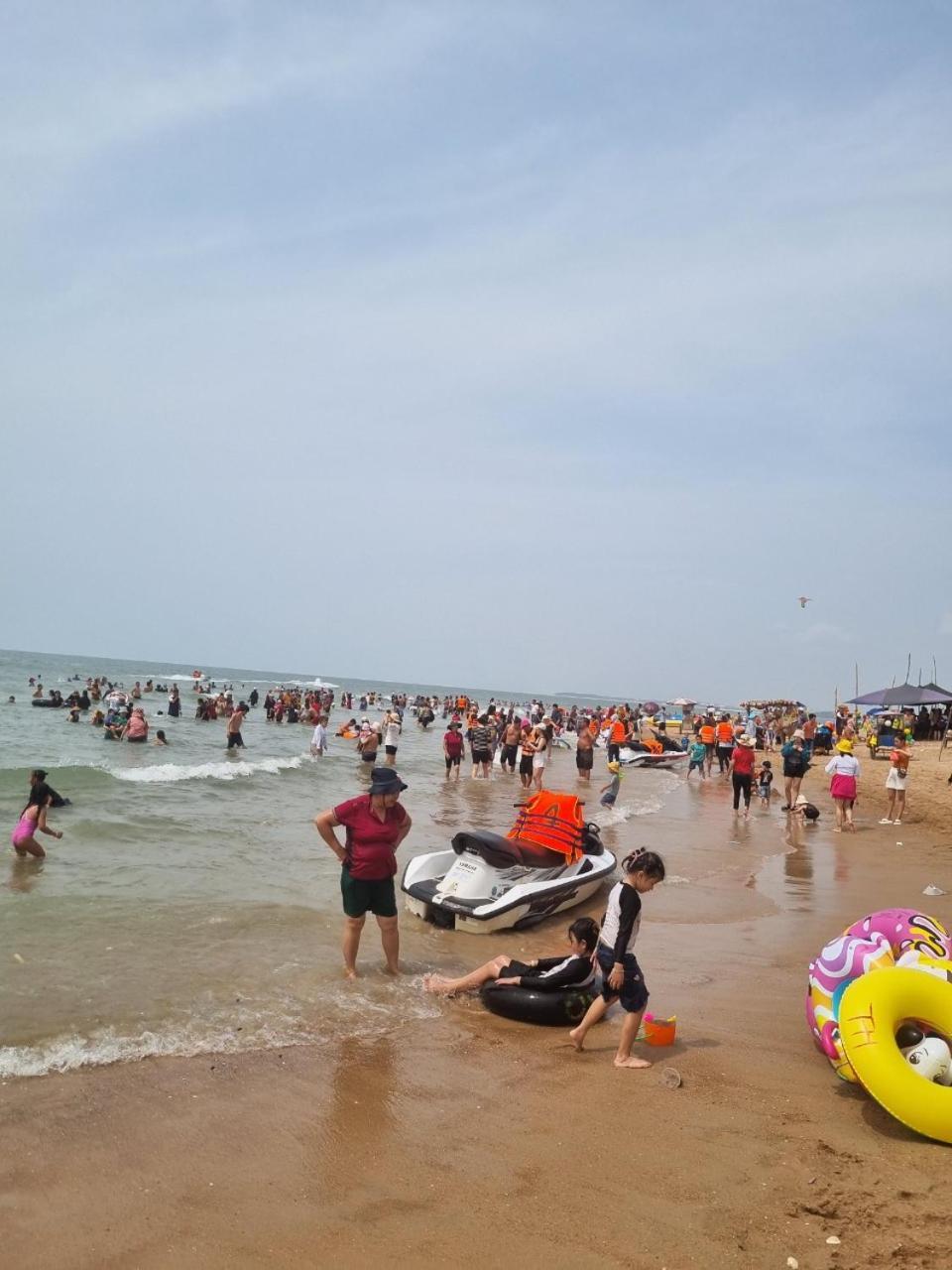 Khách sạn Ngọc Quỳnh La Gi Exterior foto
