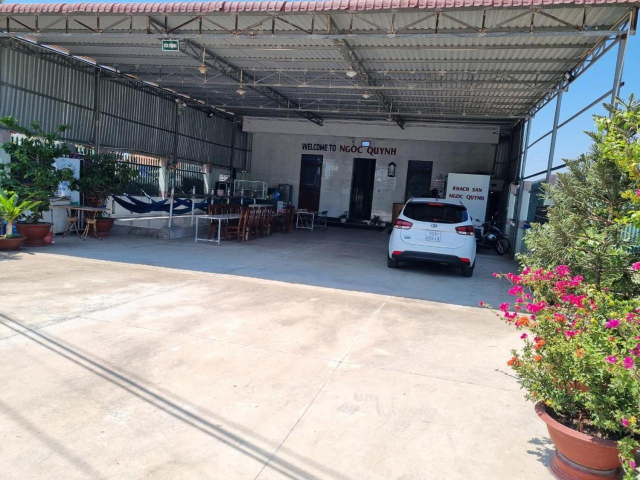 Khách sạn Ngọc Quỳnh La Gi Exterior foto